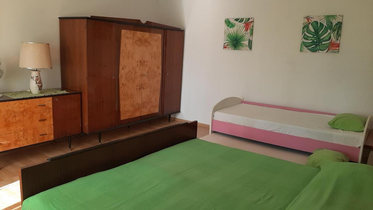 Гостевой дом Country House Gazon Smarje  Экстерьер фото