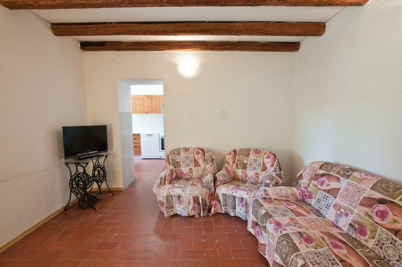 Гостевой дом Country House Gazon Smarje  Экстерьер фото